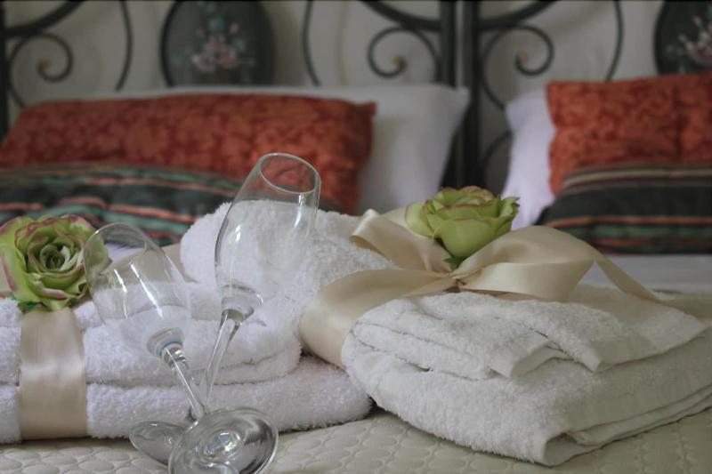 B&B "Al Bastione Normanno パレルモ エクステリア 写真