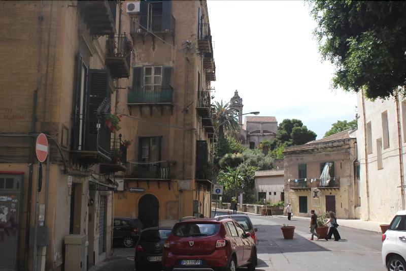 B&B "Al Bastione Normanno パレルモ エクステリア 写真